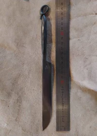 Alternative view of Lo Celto, couteau forgé type celte (variation 7)